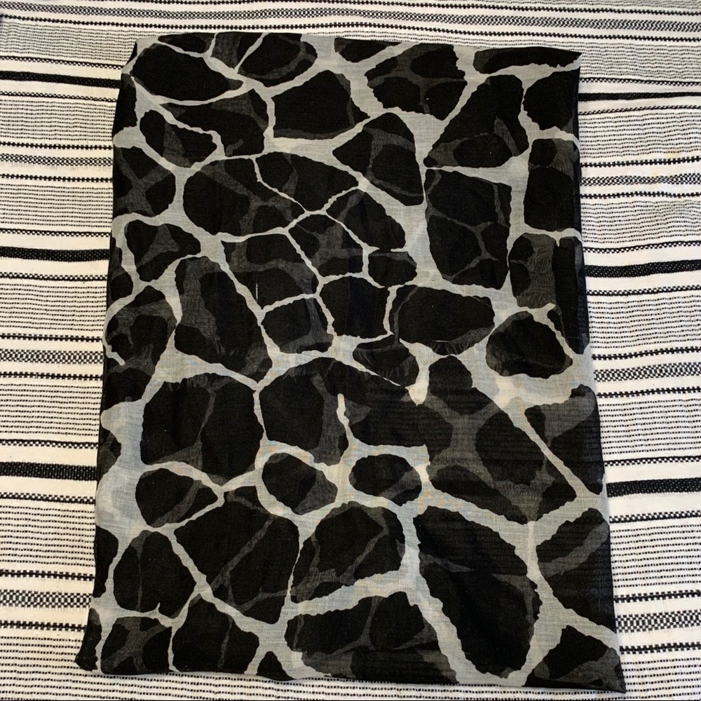 Ladies Scarf